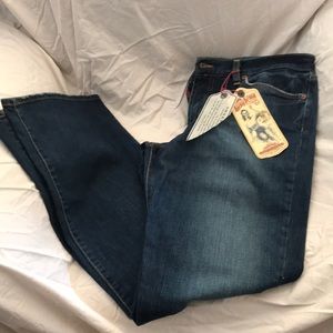🍀Lucky Brand sweet n low jeans🍀